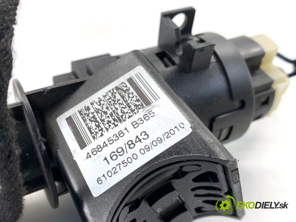 FIAT PANDA II liftback 2010 40 kW 1.1 (169.AXA1A) 1108 spínačka 46845361 (Spínací skříňka)