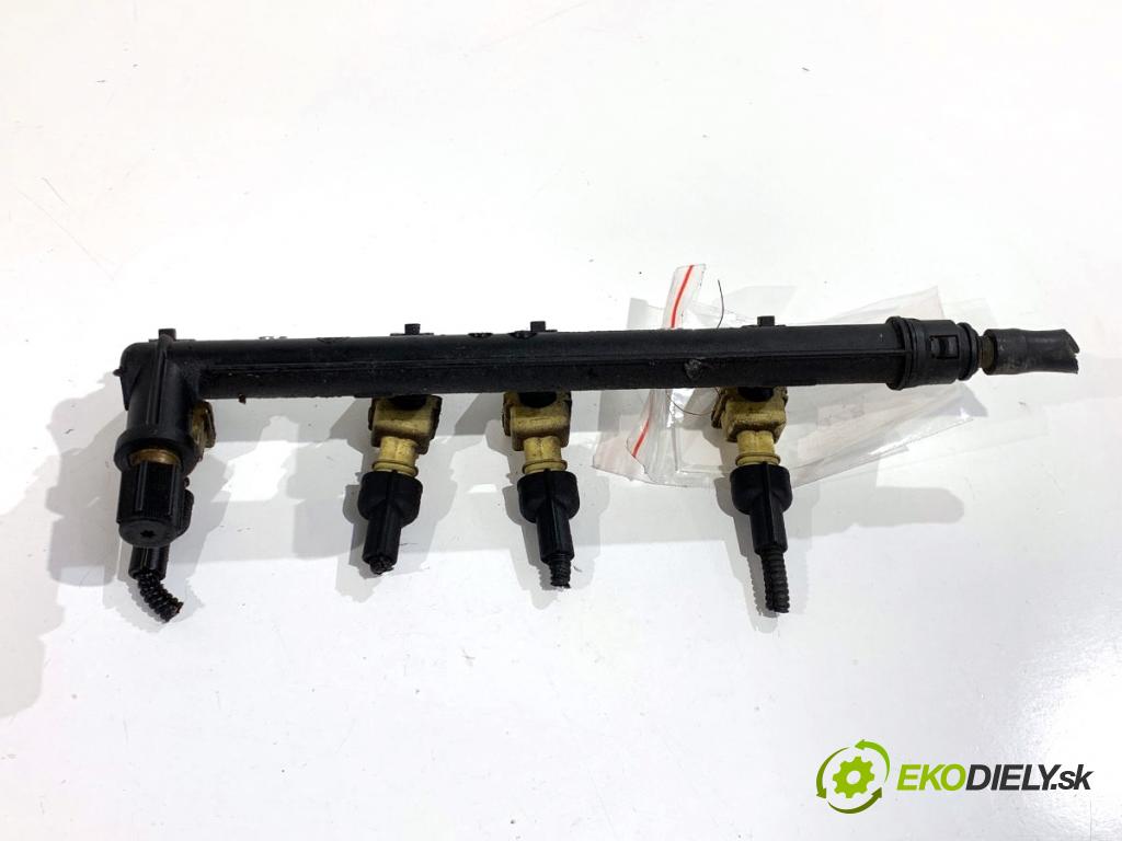 FIAT PANDA II liftback 2010 40 kW 1.1 (169.AXA1A) 1108 Lišta vstrekovacia 3219018301 (Vstrekovacia lišta)