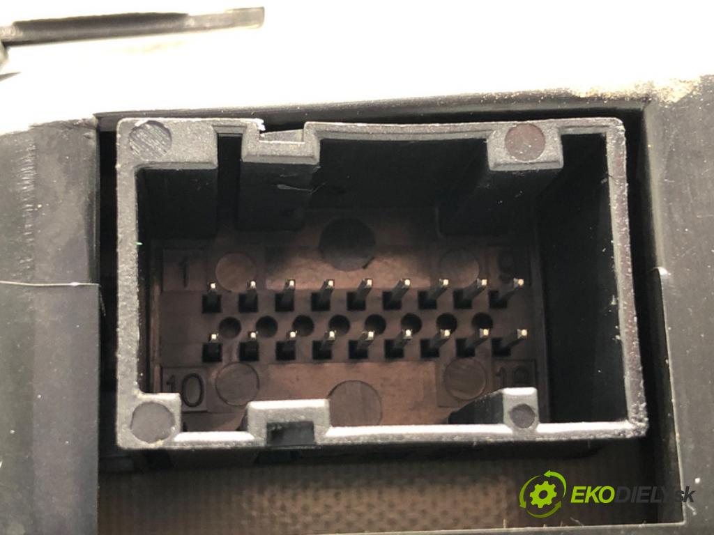 FIAT PANDA II liftback 2010 40 kW 1.1 (169.AXA1A) 1108 Prístrojovka 51871010 (Prístrojová doska)