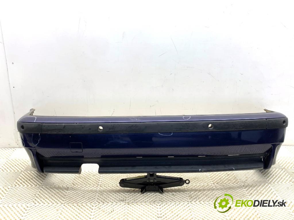 BMW E36 liftback 1999 77 kW 316 i 1895 Nárazník zad M-Paket