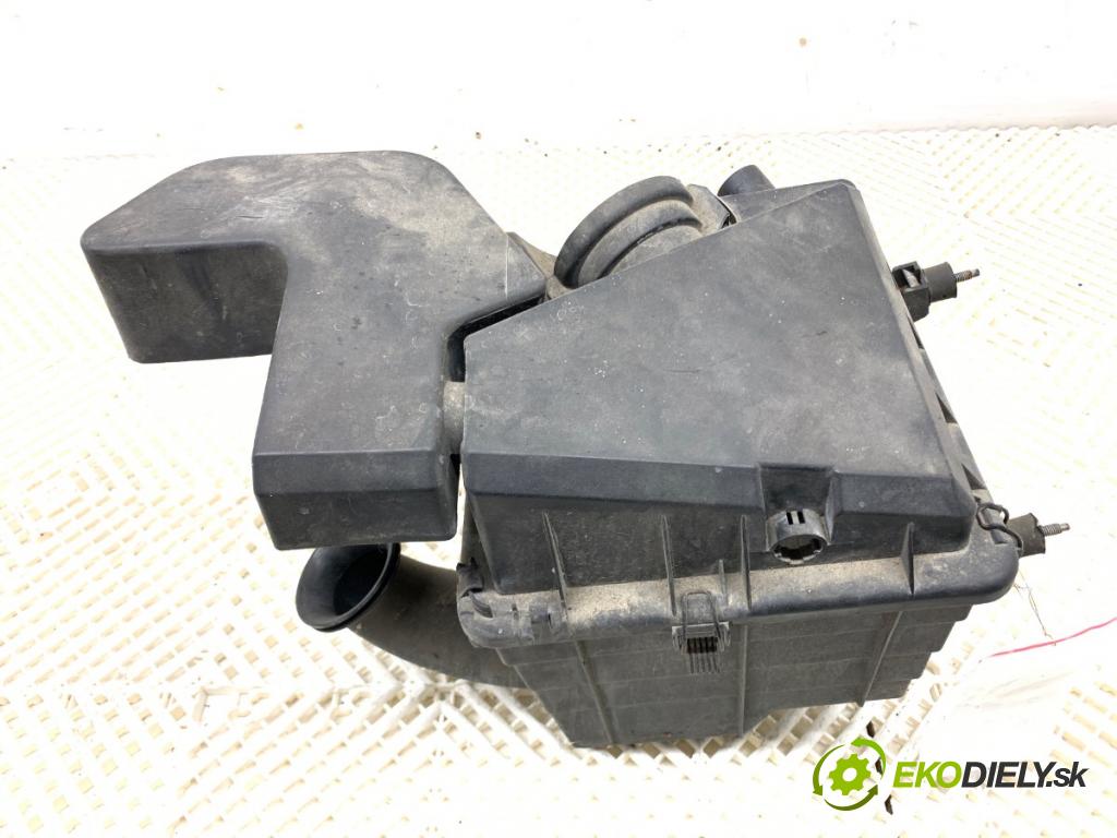 BMW E36 liftback 1999 77 kW 316 i 1895 Obal filtra vzduchu 1743326 (Obal vzduchového filtra)