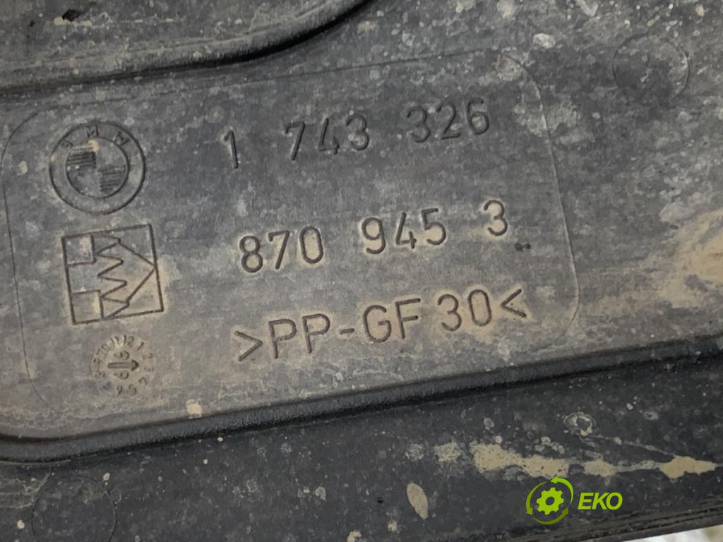 BMW E36 liftback 1999 77 kW 316 i 1895 Obal filtra vzduchu 1743326 (Obal vzduchového filtra)