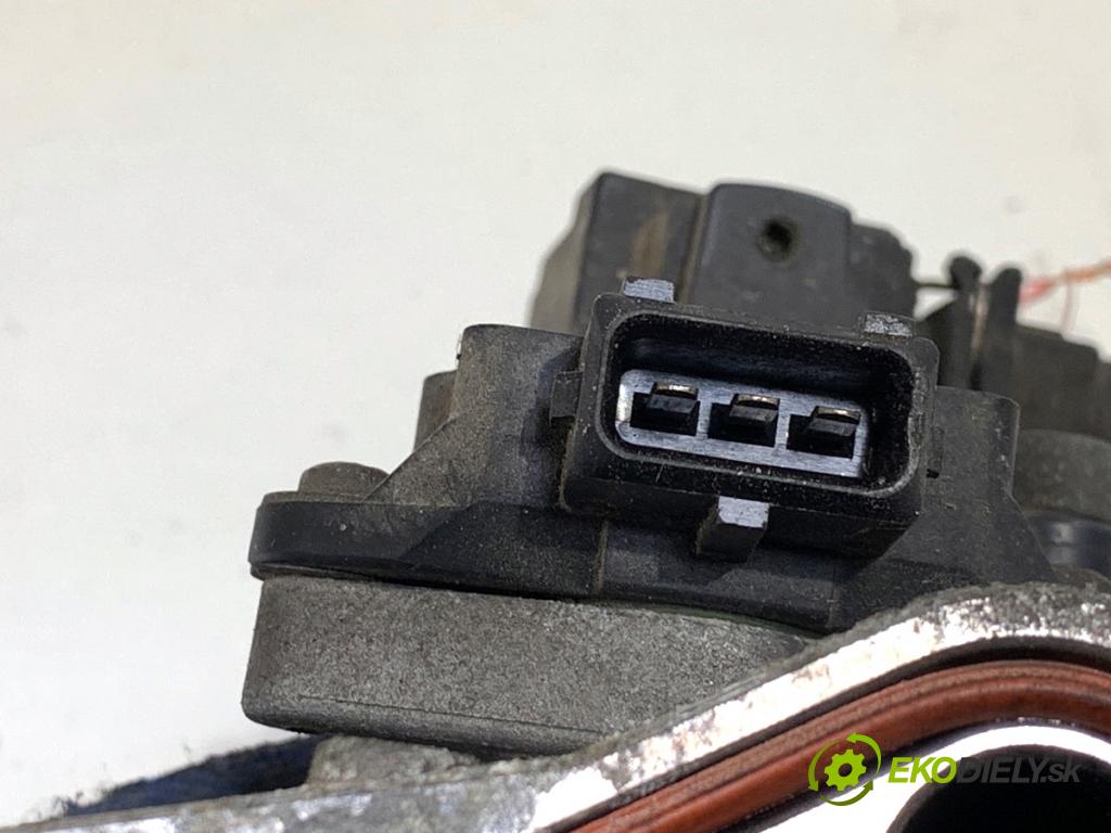 BMW E36 liftback 1999 77 kW 316 i 1895 škrtíci klapka 1432058 (Škrticí klapka)