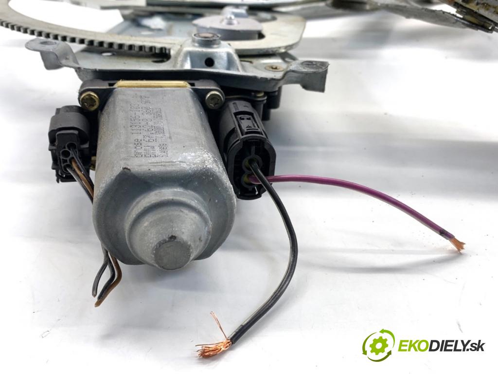 BMW E36 liftback 1999 77 kW 316 i 1895 Mechanizmus okna ľavy predný