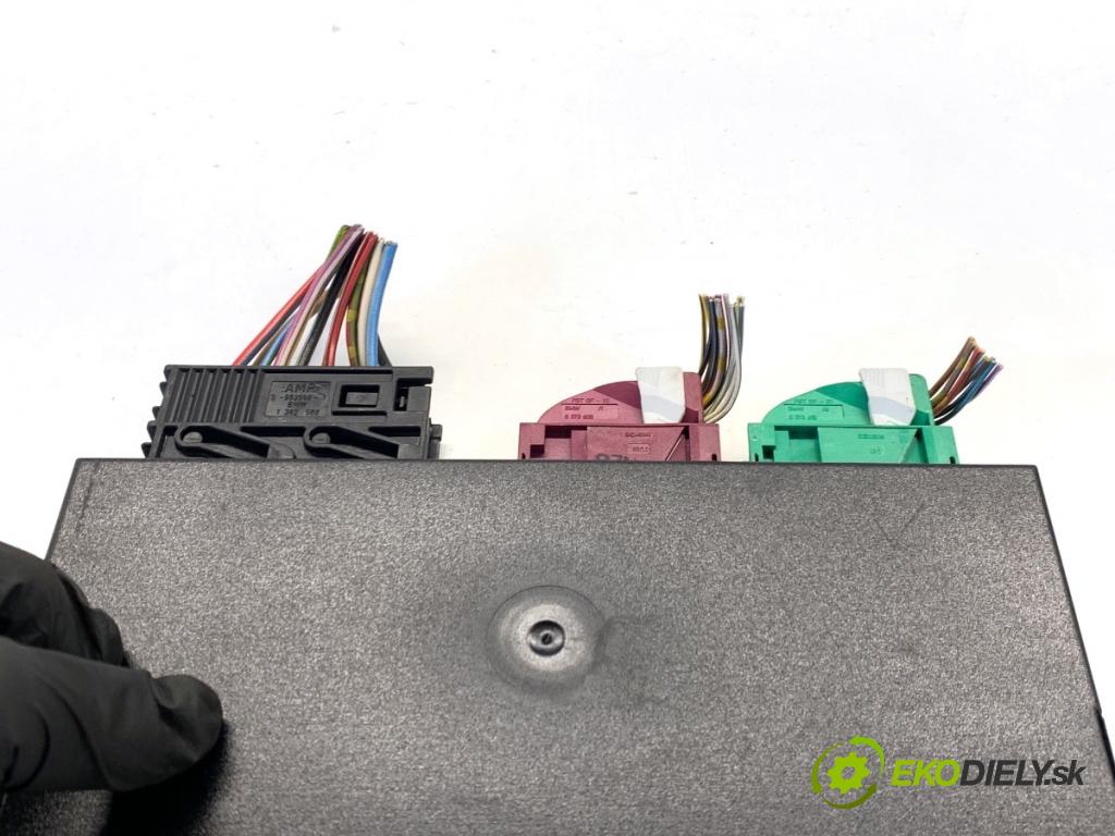 BMW E36 liftback 1999 77 kW 316 i 1895 Modul komfortu 8387529 (Modul komfortu)