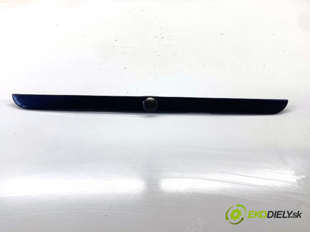 BMW E36 liftback 1999 77 kW 316 i 1895 Lišta dverí zad 1977253