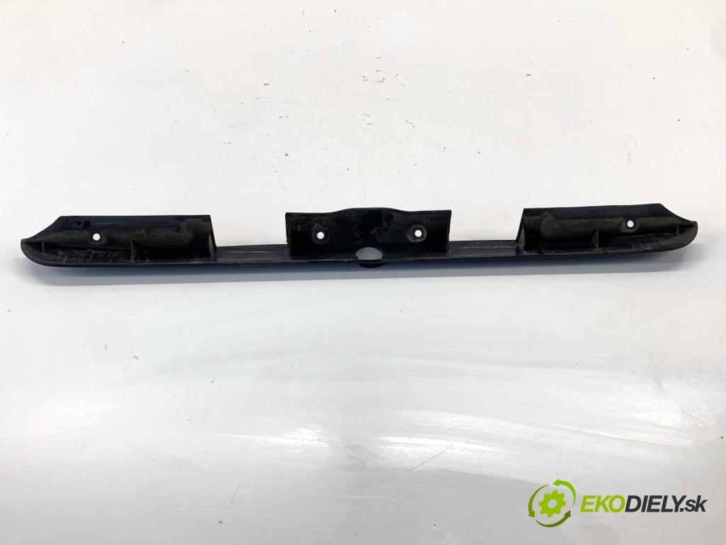 BMW E36 liftback 1999 77 kW 316 i 1895 Lišta dverí zad 1977253