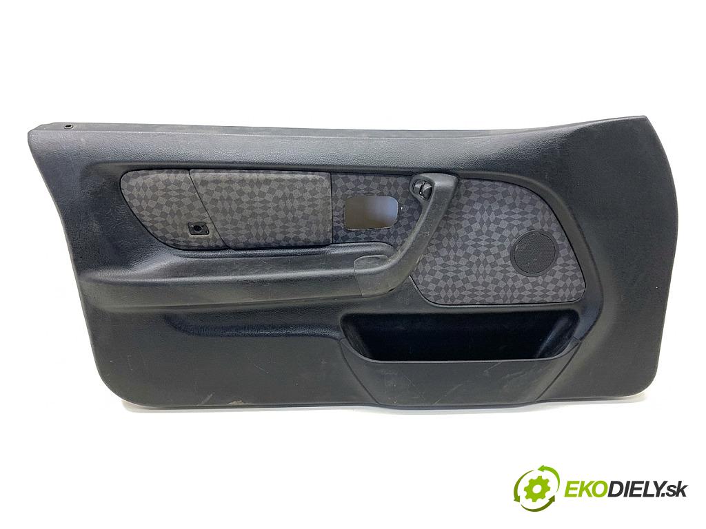 BMW E36 liftback 1999 77 kW 316 i 1895 ča dveře levý přední část