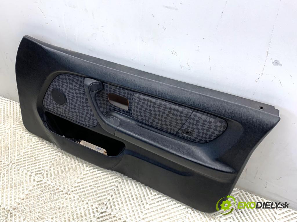 BMW E36 liftback 1999 77 kW 316 i 1895 ča dveře pravý přední část