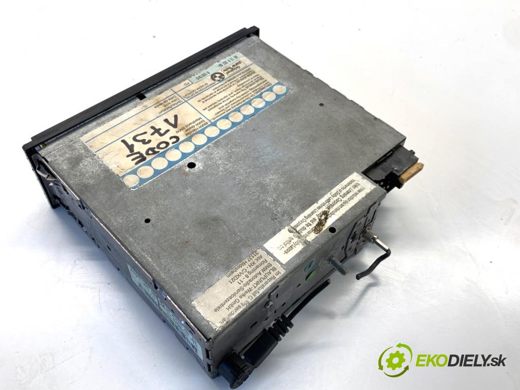 BMW E36 liftback 1999 77 kW 316 i 1895 RADIO 8352861 (Audio zariadenie)