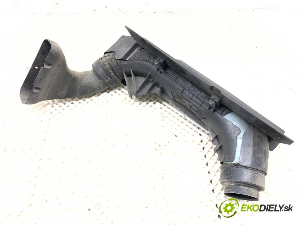 BMW E36 liftback 1999 77 kW 316 i 1895 Volant vzduchu 1743320