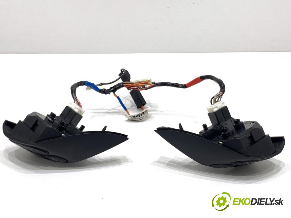 HONDA CR-V III SUV 2009 103 kW 2.2 i-CTDi 4WD (RE6) 2204 SPÍNAČE: volantu