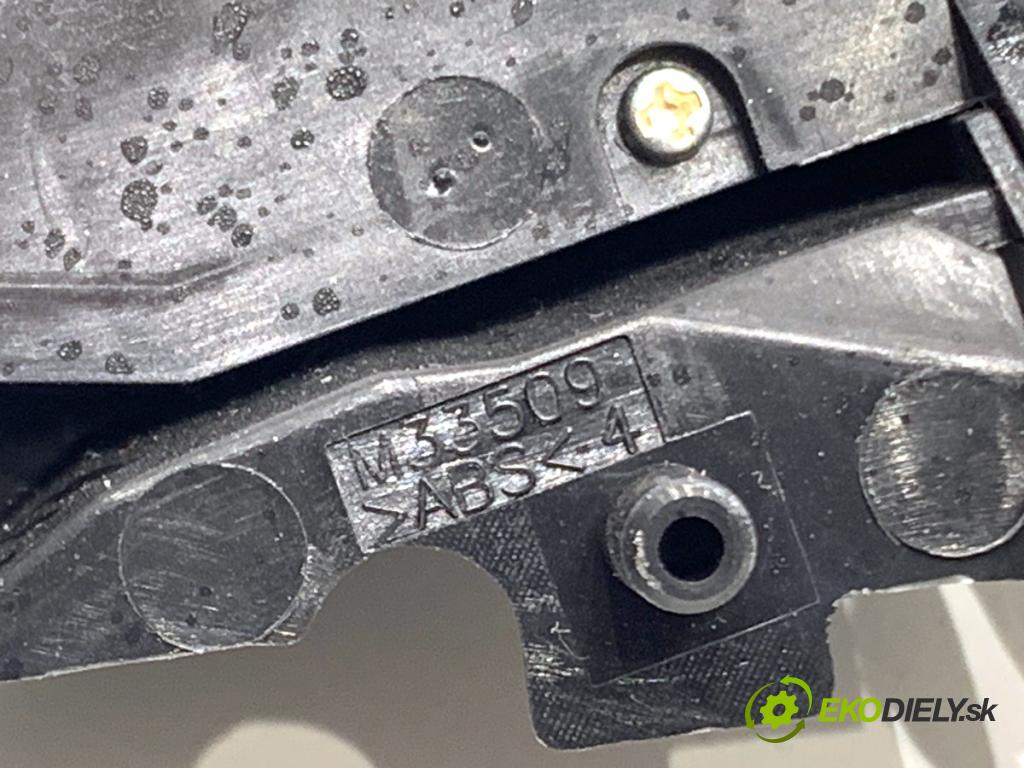 HONDA CR-V III SUV 2009 103 kW 2.2 i-CTDi 4WD (RE6) 2204 SPÍNAČE: volantu