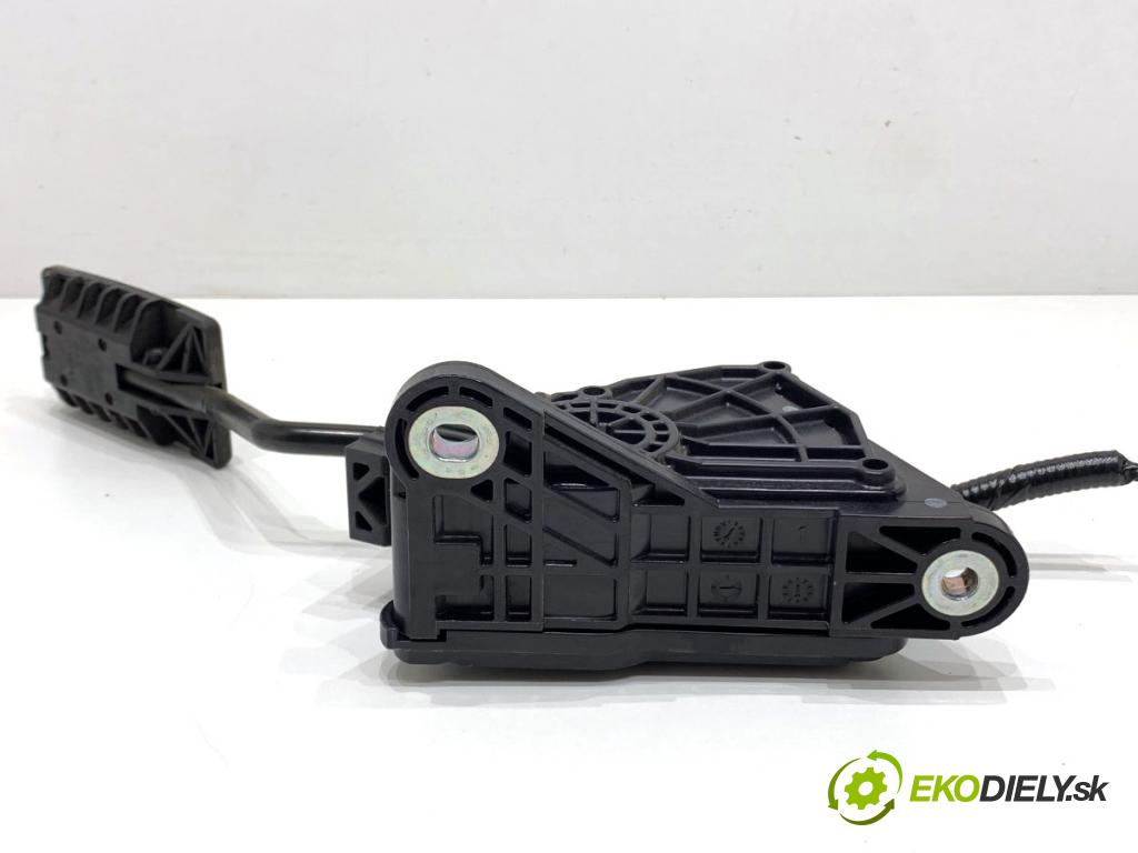 HONDA CR-V III SUV 2009 103 kW 2.2 i-CTDi 4WD (RE6) 2204 Potenciometer plynu JM14A (Potenciometer plynového pedálu)