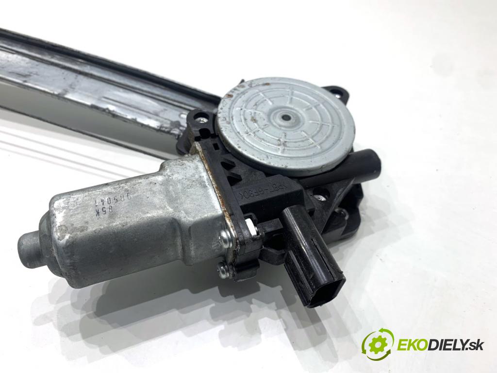 HONDA CR-V III SUV 2009 103 kW 2.2 i-CTDi 4WD (RE6) 2204 Mechanizmus okna ľavy predný