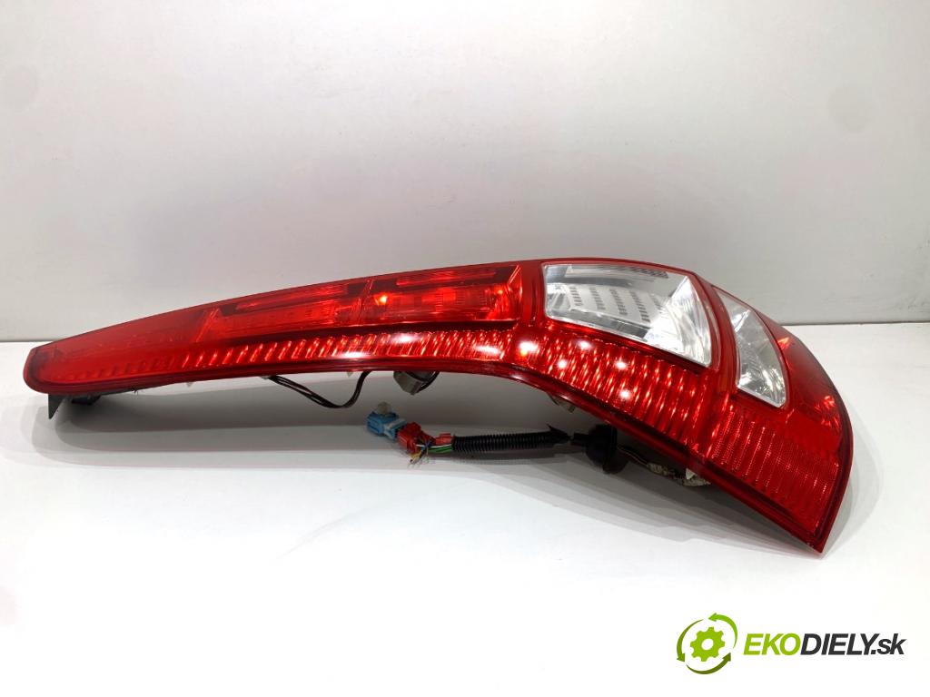 HONDA CR-V III SUV 2009 103 kW 2.2 i-CTDi 4WD (RE6) 2204 světlo levý zadní část 