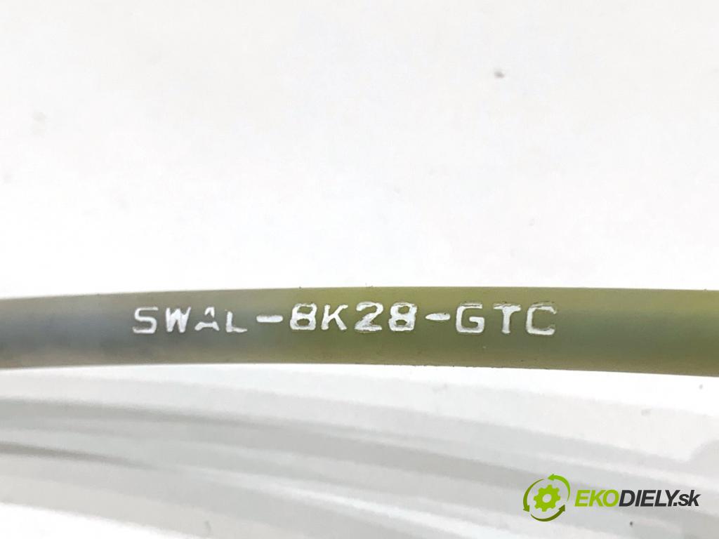 HONDA CR-V III SUV 2009 103 kW 2.2 i-CTDi 4WD (RE6) 2204 Kľučka vonkajšia ľavy predný