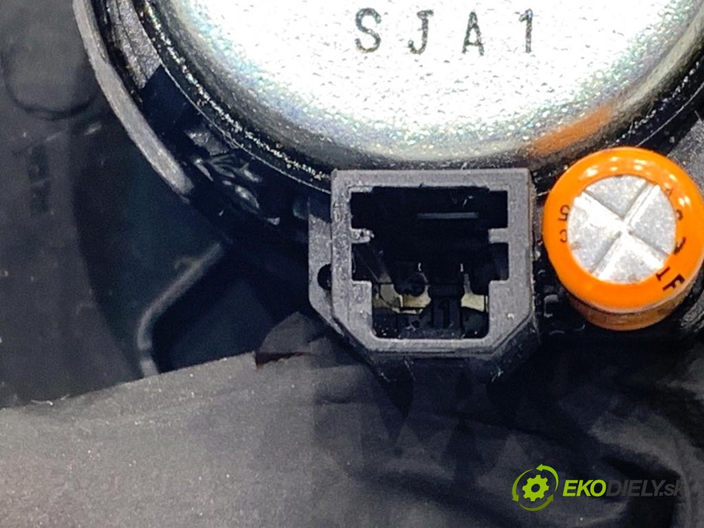 HONDA CR-V III SUV 2009 103 kW 2.2 i-CTDi 4WD (RE6) 2204 reproduktory