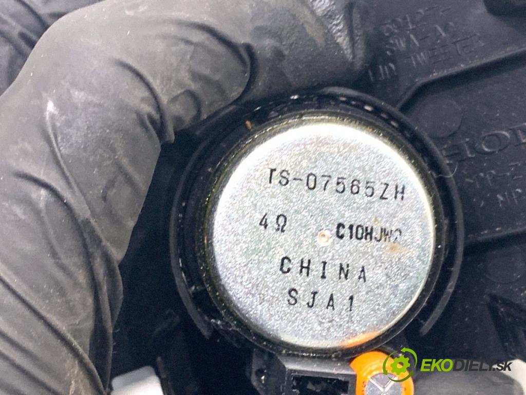 HONDA CR-V III SUV 2009 103 kW 2.2 i-CTDi 4WD (RE6) 2204 reproduktory