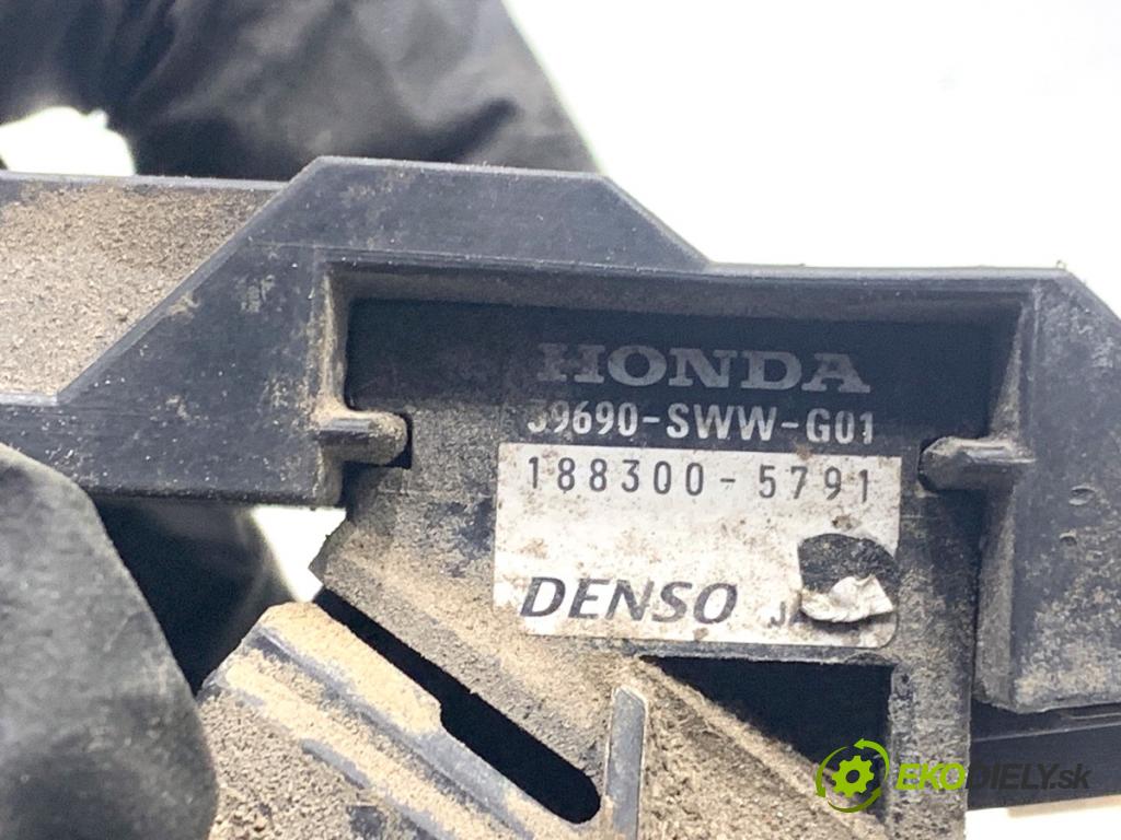 HONDA CR-V III SUV 2009 103 kW 2.2 i-CTDi 4WD (RE6) 2204 Snímač PDC 39690-SWW-G01