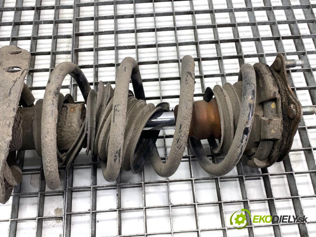 HONDA CR-V III SUV 2009 103 kW 2.2 i-CTDi 4WD (RE6) 2204 Tlmič pravy predný