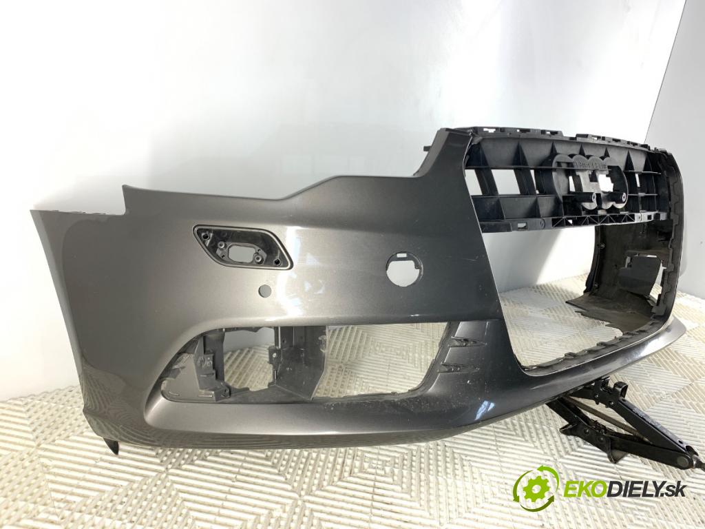 AUDI A6 C7 Kombi 2012 120 kW 2.0 TDI 1968 Nárazník predný  (Kľučka dverí ostatné)