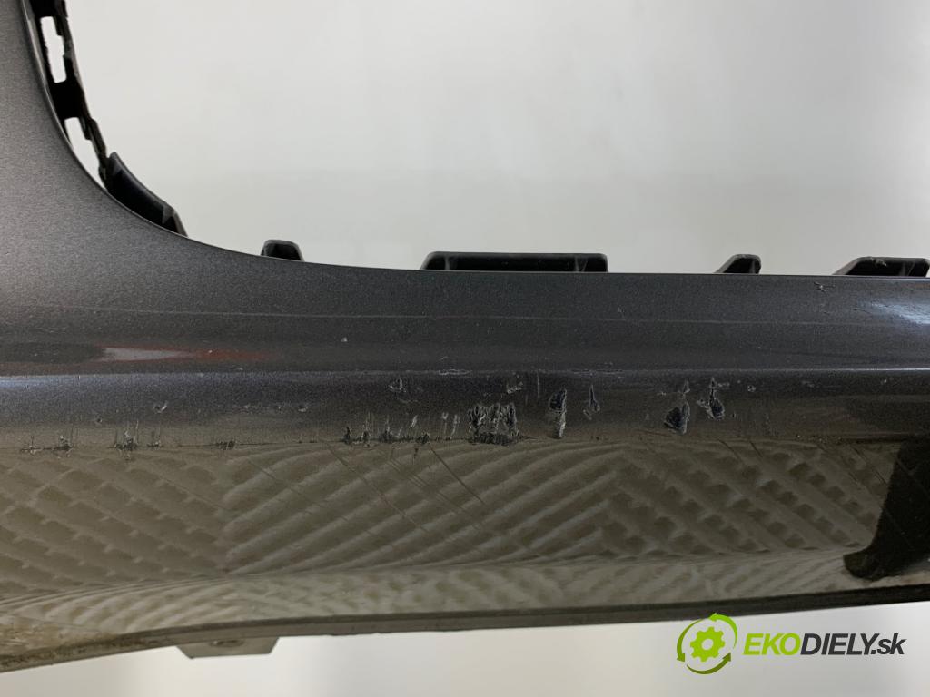 AUDI A6 C7 Kombi 2012 120 kW 2.0 TDI 1968 Nárazník predný  (Kľučka dverí ostatné)