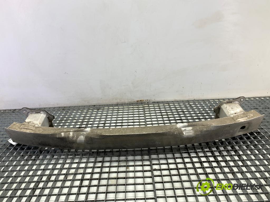 AUDI A6 C7 Kombi 2012 120 kW 2.0 TDI 1968 výztuha nárazníka zadní část  (Zadní výztuha)