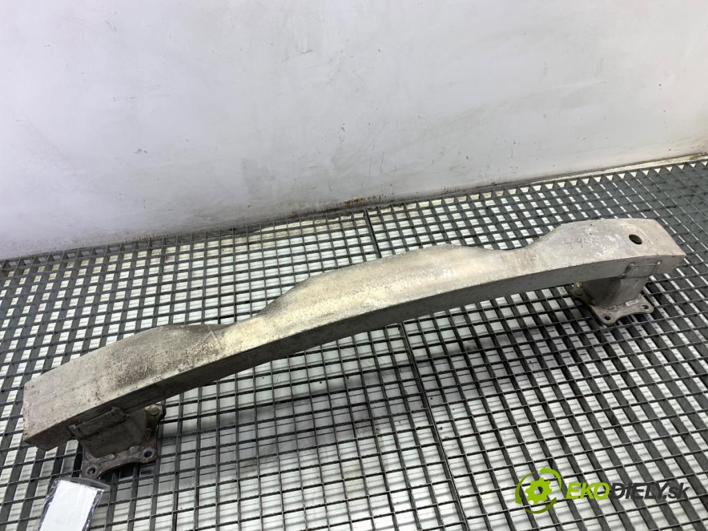 AUDI A6 C7 Kombi 2012 120 kW 2.0 TDI 1968 Výstuha nárazníka zad  (Výstuha zadná)