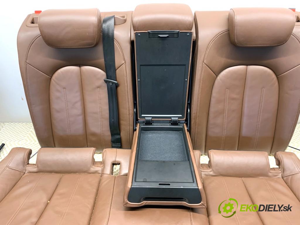 AUDI A6 C7 Kombi 2012 120 kW 2.0 TDI 1968 Sedadlá, sedačky Sedadlo bočné Tunel