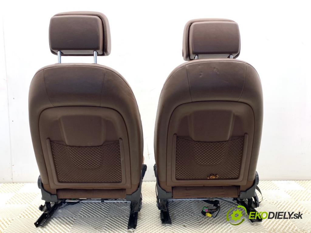 AUDI A6 C7 Kombi 2012 120 kW 2.0 TDI 1968 Sedadlá, sedačky Sedadlo bočné Tunel