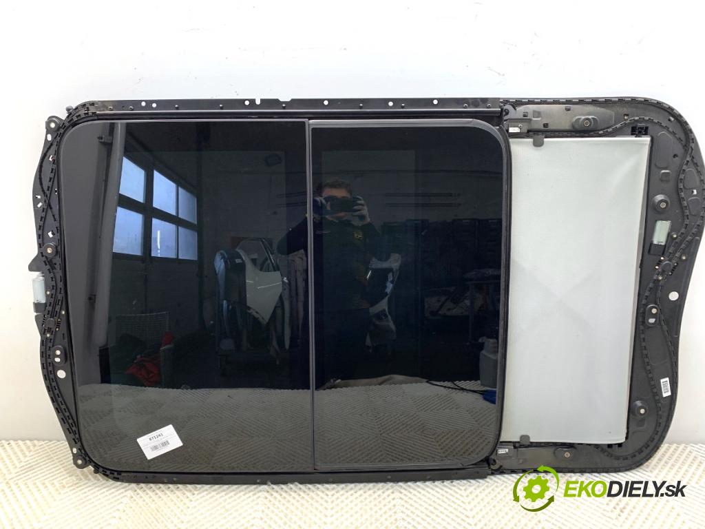 AUDI A6 C7 Kombi 2012 120 kW 2.0 TDI 1968 strešné okno 4G9877041B