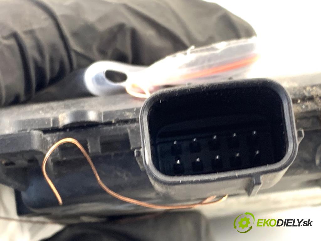 VOLVO XC60 II SUV 2020 173 kW B5 Mild-Hybrid AWD 1969 RADAR: DISTRONIC 32286570