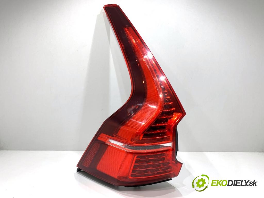 VOLVO XC60 II SUV 2020 173 kW B5 Mild-Hybrid AWD 1969 Svetlo ľavy zad 32228914