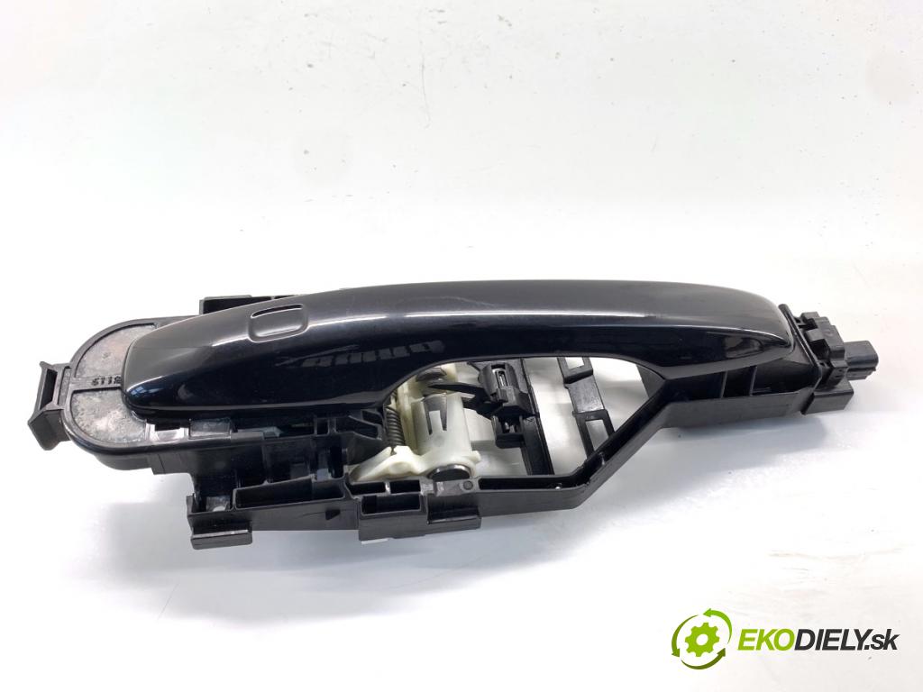 VOLVO XC60 II SUV 2020 173 kW B5 Mild-Hybrid AWD 1969 Kľučka vonkajšia ľavy predný 