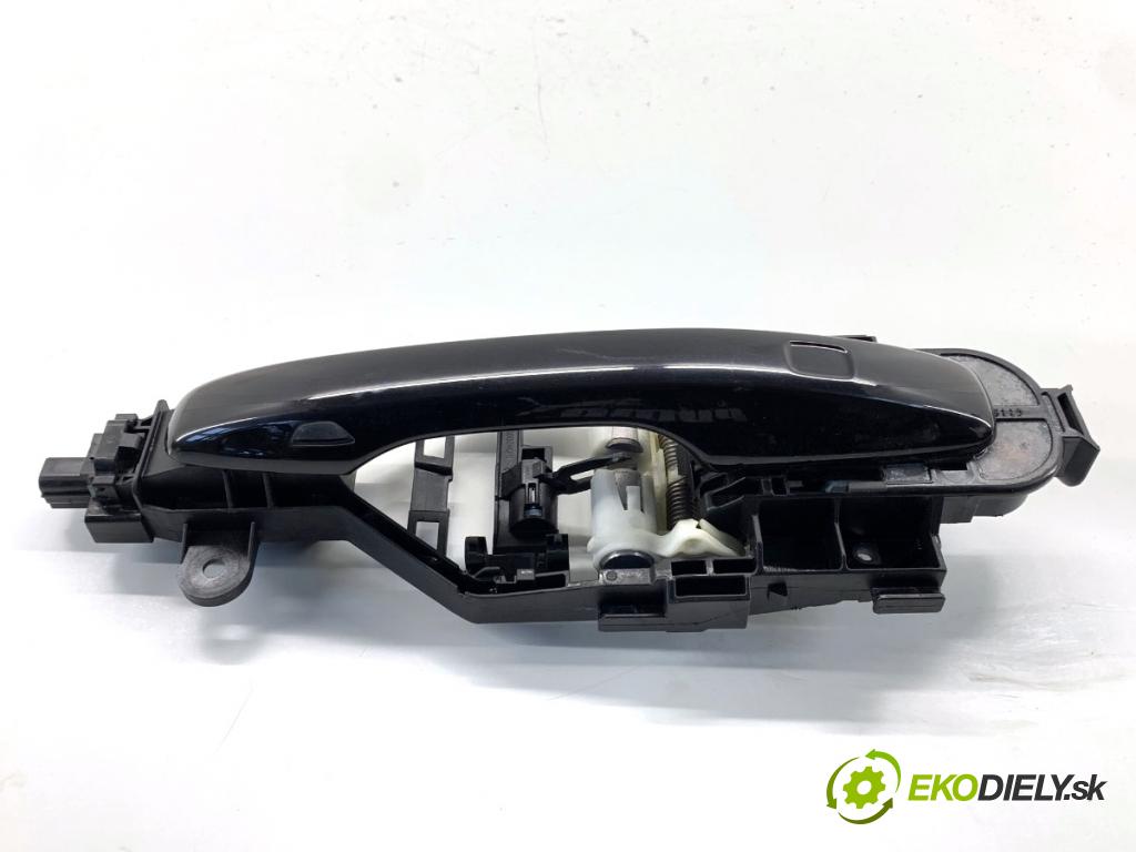 VOLVO XC60 II SUV 2020 173 kW B5 Mild-Hybrid AWD 1969 Kľučka vonkajšia ľavy predný