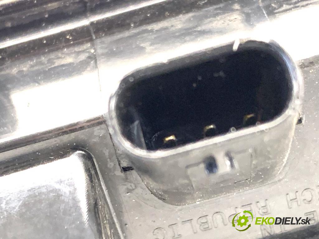 VOLVO XC60 II SUV 2020 173 kW B5 Mild-Hybrid AWD 1969 KAMERA Kľučka dverí zad 31675542