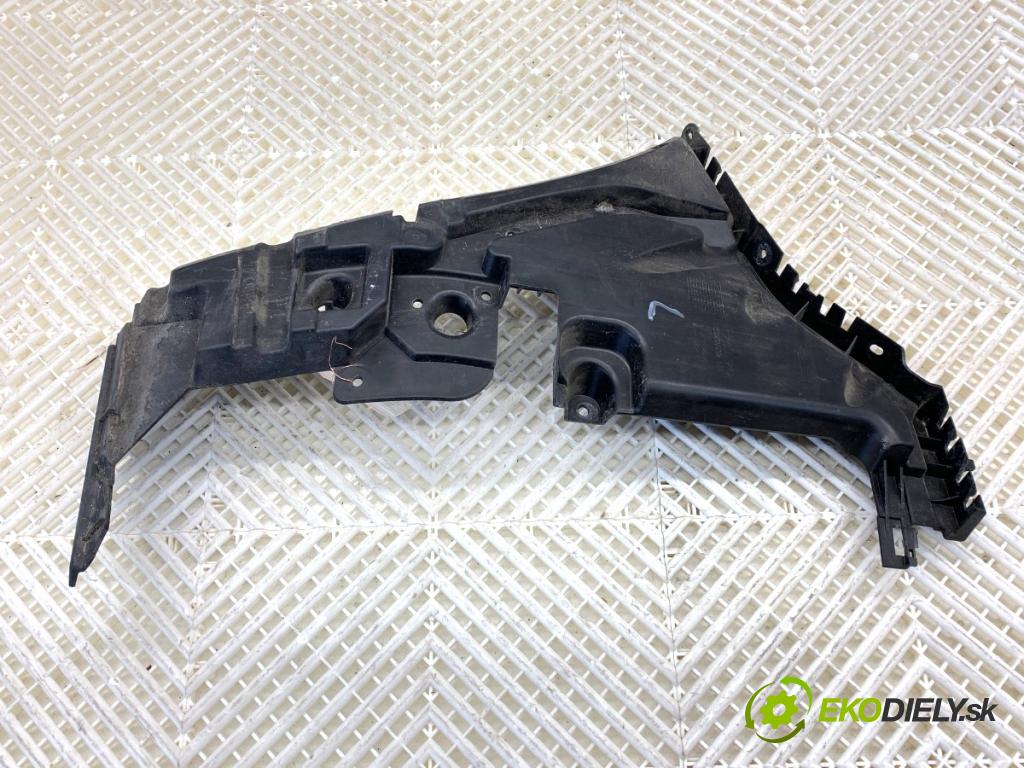 VOLVO XC60 II SUV 2020 173 kW B5 Mild-Hybrid AWD 1969 Úchyt nárazníka ľavy zad 32296032LH