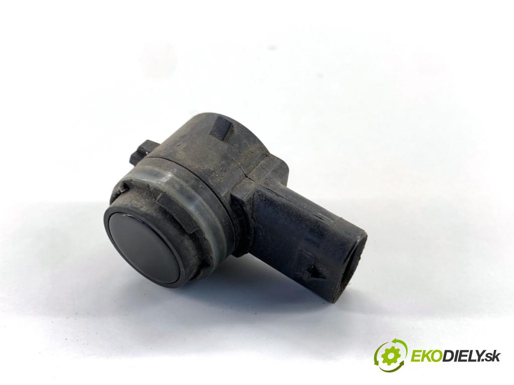 VOLVO XC60 II SUV 2020 173 kW B5 Mild-Hybrid AWD 1969 snímač PDC 31471301