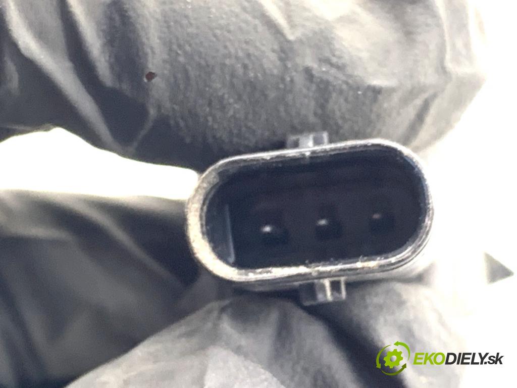 VOLVO XC60 II SUV 2020 173 kW B5 Mild-Hybrid AWD 1969 snímač PDC 31471301