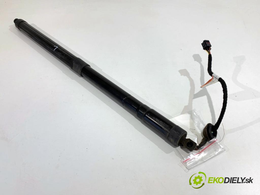 VOLVO XC60 II SUV 2020 173 kW B5 Mild-Hybrid AWD 1969 Teleskop Teleskop dverí ľavy 31690929