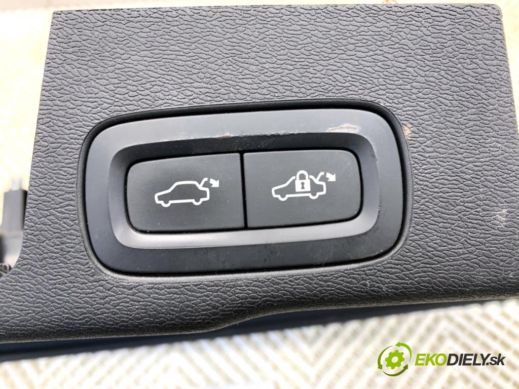 VOLVO XC60 II SUV 2020 173 kW B5 Mild-Hybrid AWD 1969 Clona čalúnenie dverí kufra 31440632