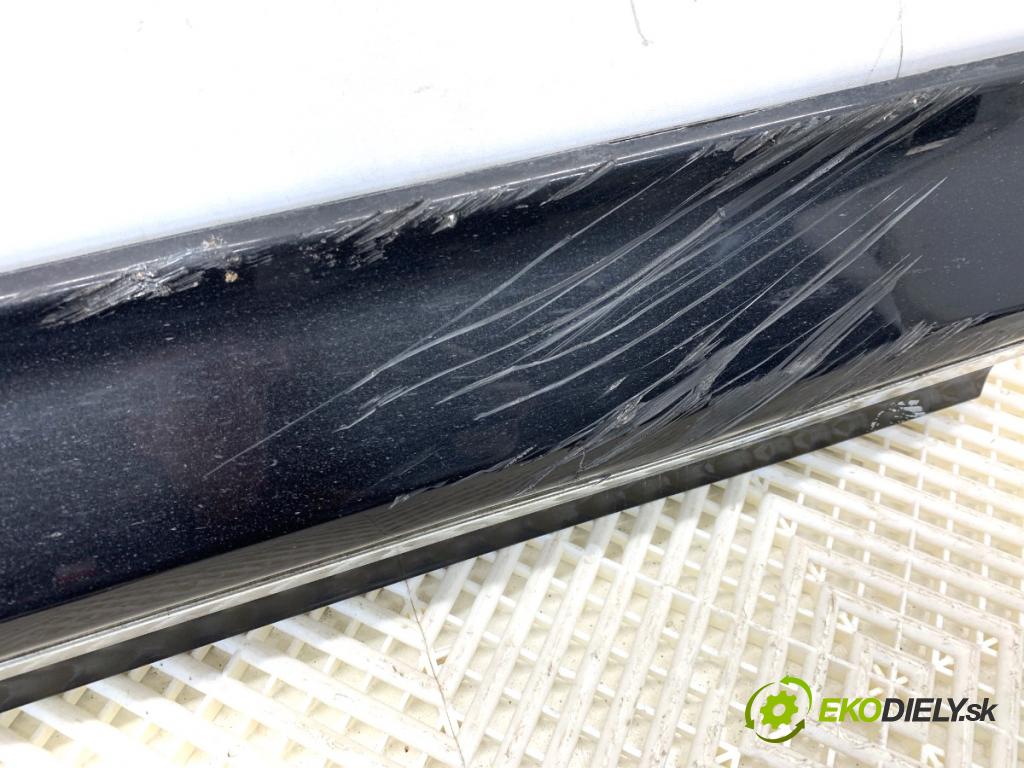 VOLVO XC60 II SUV 2020 173 kW B5 Mild-Hybrid AWD 1969 Lišta Dvere pravy predný 31440303