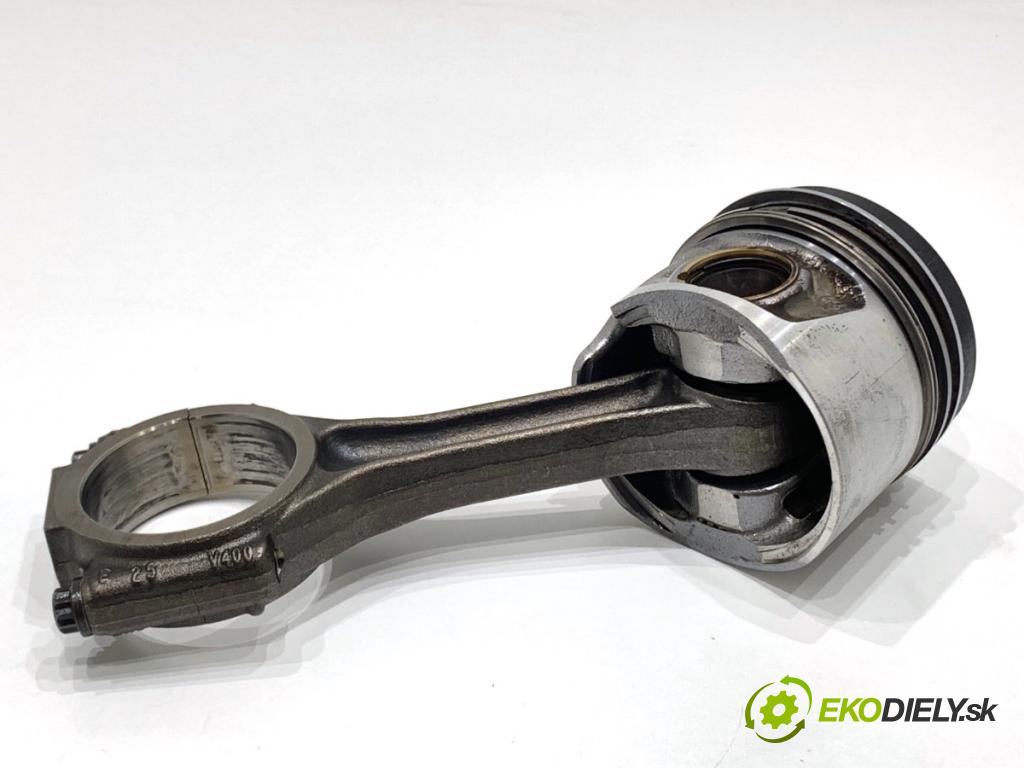 VW PASSAT B7 Kombi 2011 125 kW 2.0 TDI 1968 PÍST: ojnice  (Píst)