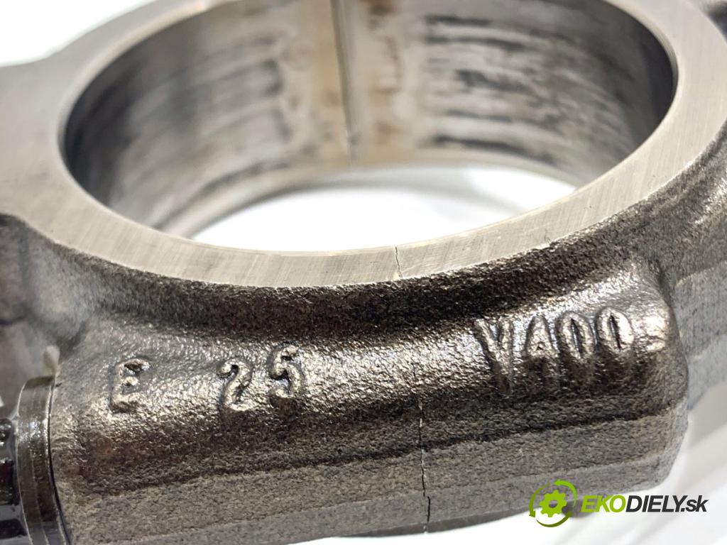 VW PASSAT B7 Kombi 2011 125 kW 2.0 TDI 1968 PÍST: ojnice (Píst)