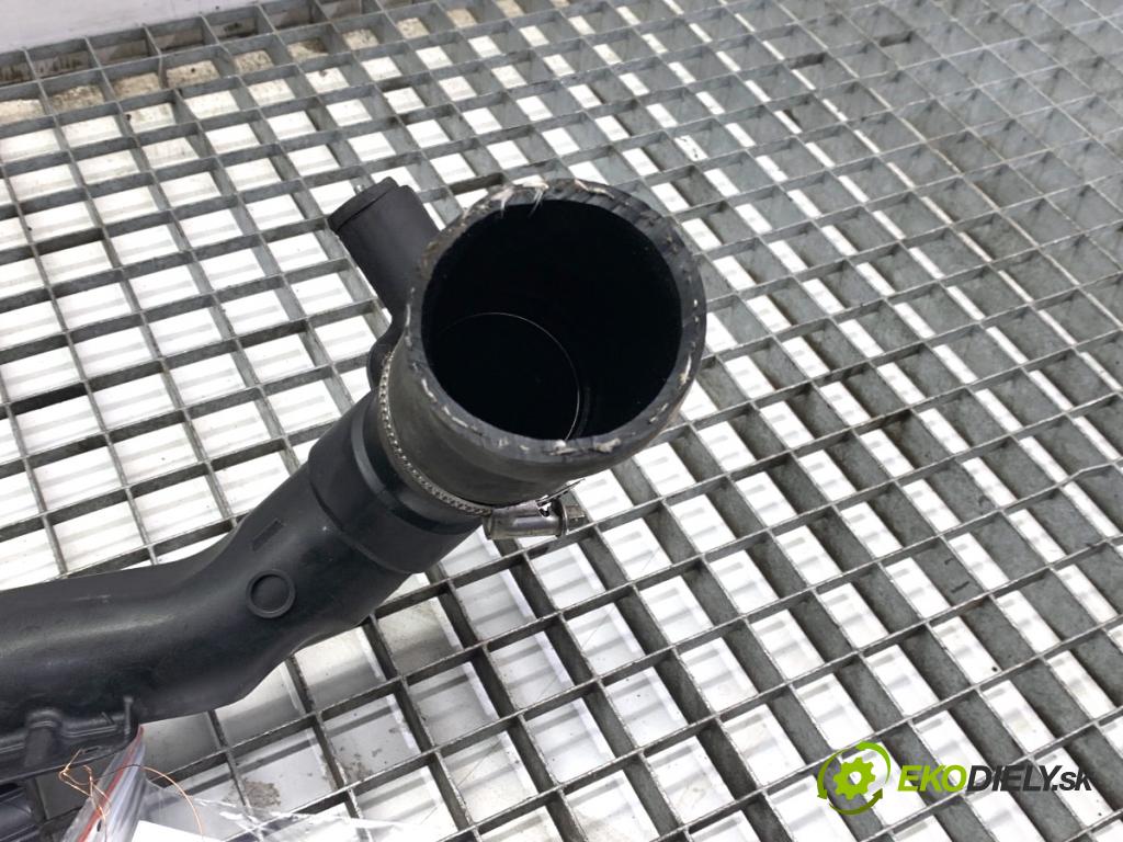 VW PASSAT B7 Kombi 2011 125 kW 2.0 TDI 1968 Rúra turba 5N0145840G