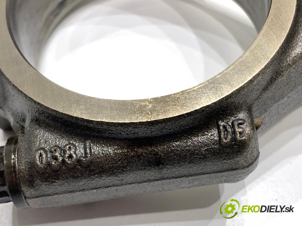 VW PASSAT B7 Kombi 2011 125 kW 2.0 TDI 1968 PIEST: ojnica 038J (Piest)