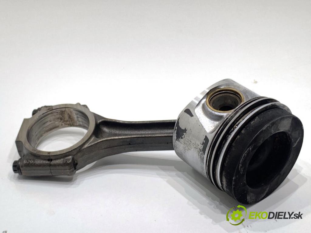 VW PASSAT B7 Kombi 2011 125 kW 2.0 TDI 1968 PÍST: ojnice 038J (Píst)