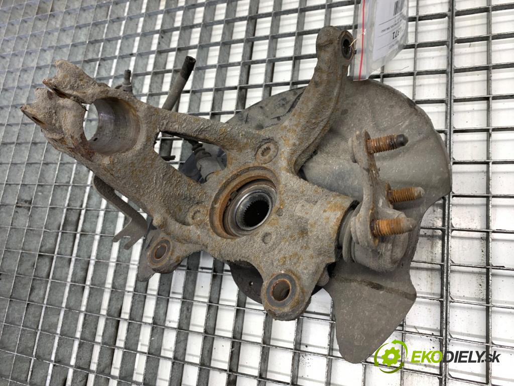 SKODA OCTAVIA III Kombi 2015 110 kW 2.0 TDI 1968 náboj pravy predný