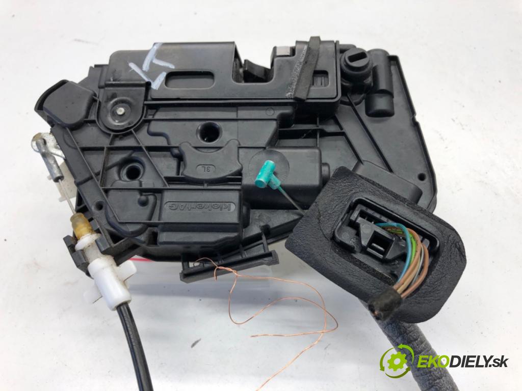 SKODA OCTAVIA III Kombi 2015 110 kW 2.0 TDI 1968 zámok Dvere ľavy zad 5E0839015